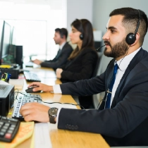 Managed Support & AMC Support agents handling calls