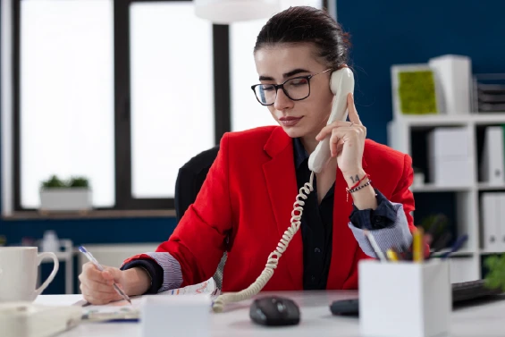 Professional managing phone calls